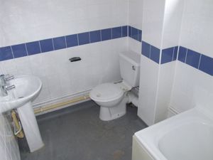 Photo 6- click for photo gallery